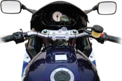 Afbeeldingen van Superbikestuurombouw kroonplaat zwart Suzuki GSX-R750 '00-03 / GSX-R1000 '01-02