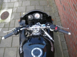 Afbeeldingen van Superbikestuurombouw kroonplaat zilver Suzuki TL1000R