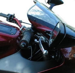 Afbeeldingen van Superbikestuurombouw kroonplaat zwart Kawasaki ZX12-R -2001