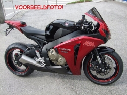 Afbeeldingen van Superbikestuurombouw A1 kit Honda CBR1000RR ABS '12-16