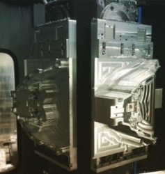 Afbeeldingen van Kentekenplaathouder Evotech Honda X-ADV 750 '17-20