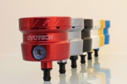 Afbeeldingen van Remvloeistofpotje groot 30ml met rechte uitgang Evotech