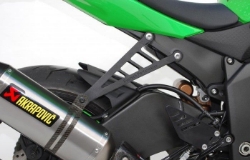 Afbeeldingen van Uitlaatsteun met afdekplaatje Evotech Performance Kawasaki ZX6-R '09-12