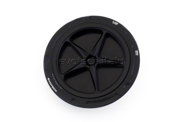 Afbeeldingen van Tankdop met schroefdop Evotech BMW R Nine T/ 1200 Scrambler '14- zwart/zwart