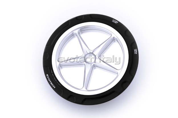 Afbeeldingen van Tankdop met schroefdop Evotech BMW R Nine T/ 1200 Scrambler '14- zwart/zilver