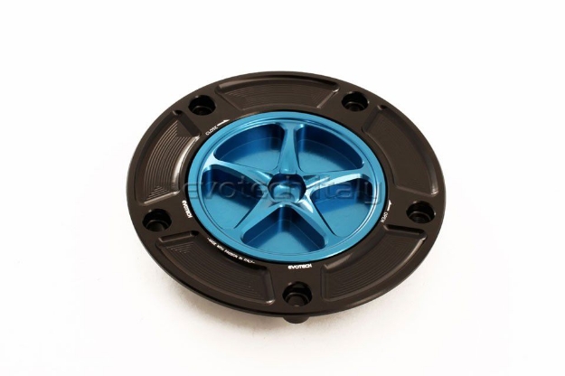 Afbeeldingen van Tankdop met schroefdop Evotech diverse Kawasaki modellen zwart/blauw