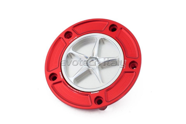 Afbeeldingen van Tankdop met schroefdop Evotech Suzuki 5 bouten (SU2) rood/zilver