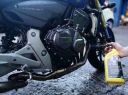 Afbeeldingen van Scottoiler FS365 spray beschermt tegen corrosie