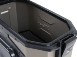 Afbeeldingen van Zijkoffer Xceed titanium 38 liter rechts Hepco&Becker