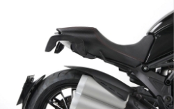 Afbeeldingen van C-Bow tasdragers zwart Hepco&Becker Ducati Diavel '11-18