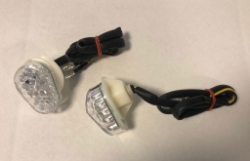 Afbeeldingen van Knipperlichten voor in de kuip Yamaha LED (per set)