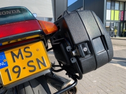 Afbeeldingen van Kofferrek zwart Hepco&Becker Honda VFR750F '94-'97