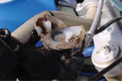 Afbeeldingen van Clutch reservoir protector BMW HP2-Enduro// R1200GS/Adventure // R1200R - silver Wunderlich