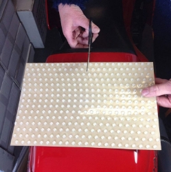 Afbeeldingen van Racing grip stickervel zwart 20x30cm