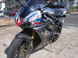 Afbeeldingen van GB-Racing front spindle protector Triumph Daytona 675 '06- / Street Triple '07-16