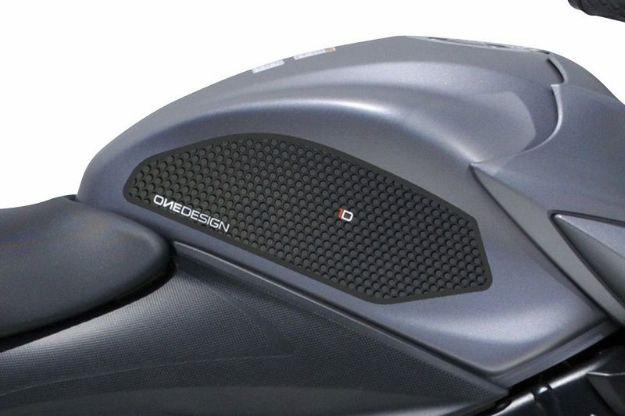 Afbeeldingen van Tank protector/grip stickers zwart Puig Suzuki GSX-S1000 ’15-/F ’16-