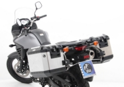 Afbeeldingen van Kofferset Hepco&Becker 'Cutout' met RVS rek en Xplorer BLACK koffers Suzuki DL650 V-Strom '04-'11