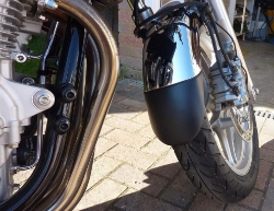 Afbeeldingen van Voorspatbord verlenger zwart Honda CB1100 ABS `13-
