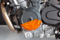 Afbeeldingen van Engine protector links oranje Evotech KTM 790 Duke '18- oranje