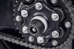 Afbeeldingen van Achterasspindle Evotech Performance KTM 1290 Superduke '20-23