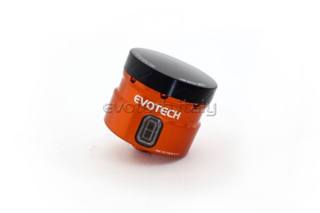 Afbeeldingen van Remvloeistofpotje groot 30ml met rechte uitgang Evotech