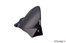 Afbeeldingen van Achterspatbord Puig carbon look Aprilia SL750 Shiver '07-/ SL750 Shiver GT '08-14 / Shiver 900 '17-