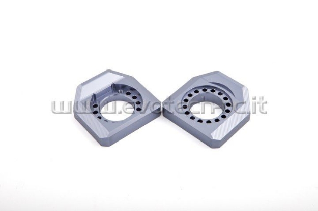 Afbeeldingen van Kettingspanners Suzuki GSR 600 '06-'11/ GSX-R 600/750 '11-'15-Titanium