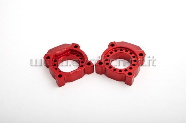 Afbeeldingen van Kettingspanners Kawasaki ZX10R '11-15 / '21- rood