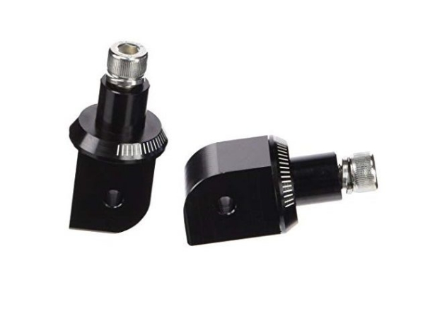 Afbeeldingen van Voetsteunadapters achterzijde van Puig voor diverse Kawasaki modellen