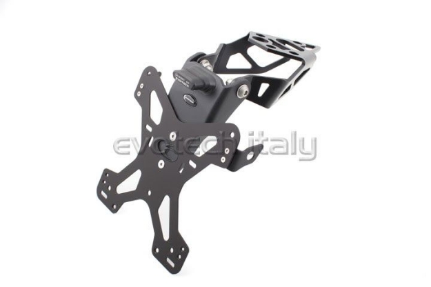 Afbeeldingen van Evotech kentekenplaathouder gedeelte Duitse plaat