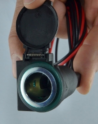 Afbeeldingen van Sigaret aansluiting met zelfsluitende klep en zekering Baas