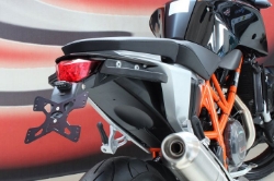 Afbeeldingen van Kentekenplaathouder Evotech KTM 690 Duke '12-