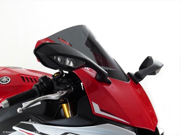 Afbeeldingen van Vervangingsruit standaard Yamaha YZF-R1 '15-19 / YZF-R1M '17-19 donker getint