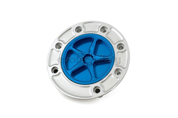 Afbeeldingen van Tankdop met schroefdop Evotech Suzuki 7 bouten (SU1) zilver/blauw