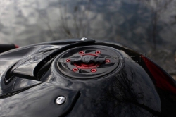 Afbeeldingen van Tankdop met snelsluiter van Evotech voor diverse BMW