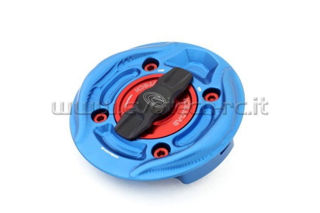 Afbeeldingen van Tankdop met snelsluiter van Evotech voor diverse BMW modellen blauw/rood