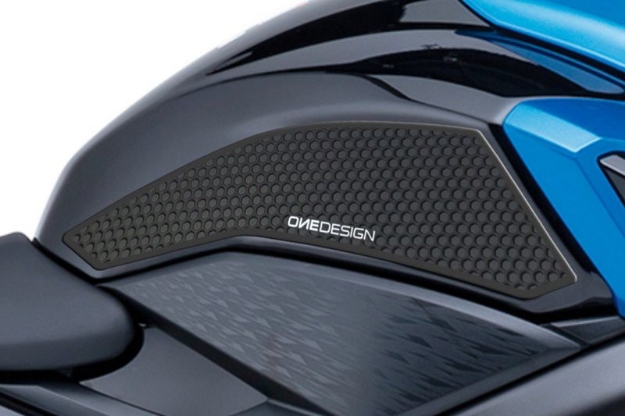 Afbeeldingen van Tank protector/grip stickers zwart Puig Suzuki GSX-S750 '17-/S1000XR '20-