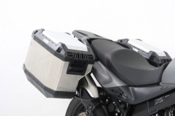 Afbeeldingen van Kofferset Hepco&Becker 'Cutout' met RVS rek en Xplorer BLACK koffers Suzuki DL650 V-Strom 2012-2016