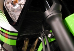 Afbeeldingen van Radiatorcover zwart Evotech Performance Kawasaki Ninja 650 '17-