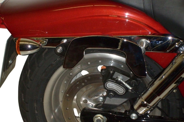 Afbeeldingen van C-Bow tasdragers chroom Hepco&Becker Harley Davidson Dyna Fat Bob
