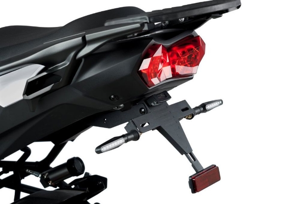 Afbeeldingen van Kentekenplaathouder zwart Puig Kawasaki ZX6-R 636 '19-