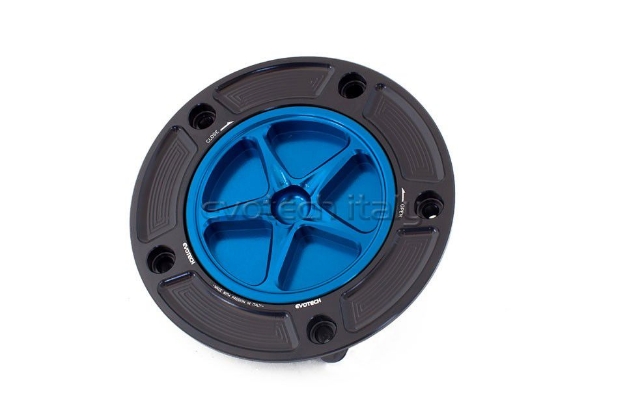Afbeeldingen van Tankdop met schroefdop Evotech Suzuki 5 bouten (SU2) zwart/blauw