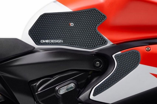 Afbeeldingen van Tank protector/grip stickers zwart Puig diverse Ducati Panigale modellen