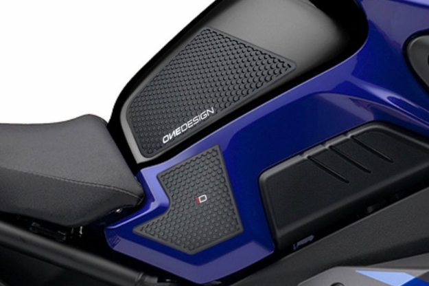Afbeeldingen van Tank protector/grip stickers zwart Puig Yamaha MT-10/SP ’16-