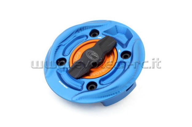 Afbeeldingen van Tankdop met snelsluiter van Evotech voor diverse BMW modellen blauw/oranje