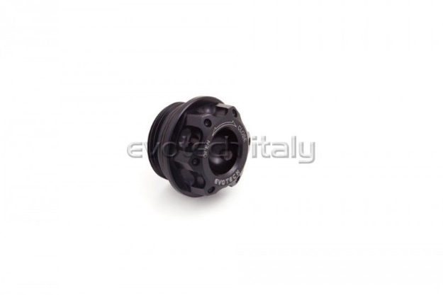 Afbeeldingen van Olievuldop Evotech diverse Honda/ Ducati/ Kawasaki/ Yamaha (M20x2,5)-Mat zwart