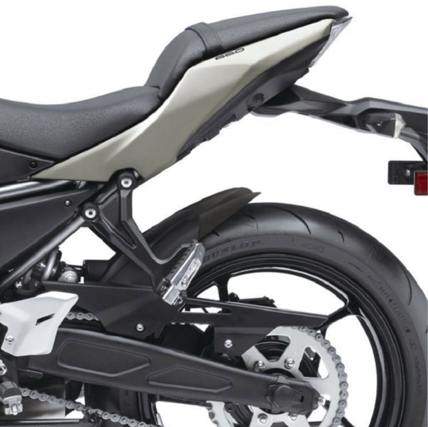 Afbeeldingen van Achterspatbord verlenger Puig Kawasaki Z650 / Z650RS / Ninja 650