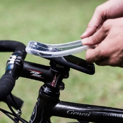 Afbeeldingen van Regencover voor telefoonhouder SP Connect