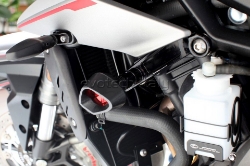 Afbeeldingen van Sliders Evotech Anti-Shock zwart Triumph Street Triple 675/R '13-19 / RS