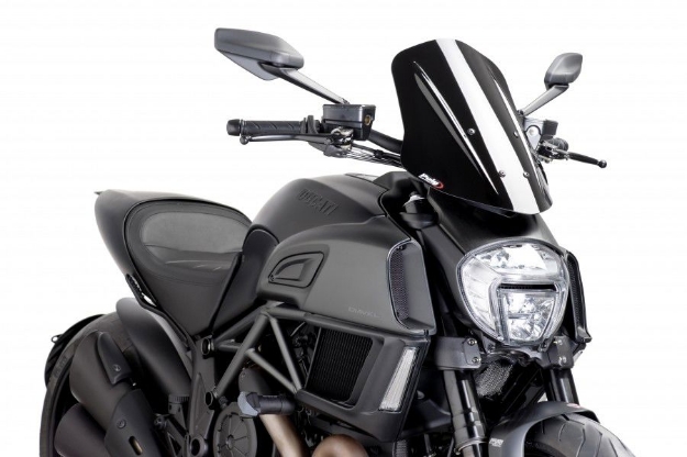 Afbeeldingen van Vervangingsruit naked bike touring verstelbaar Puig Ducati Diavel '14-18 zwart